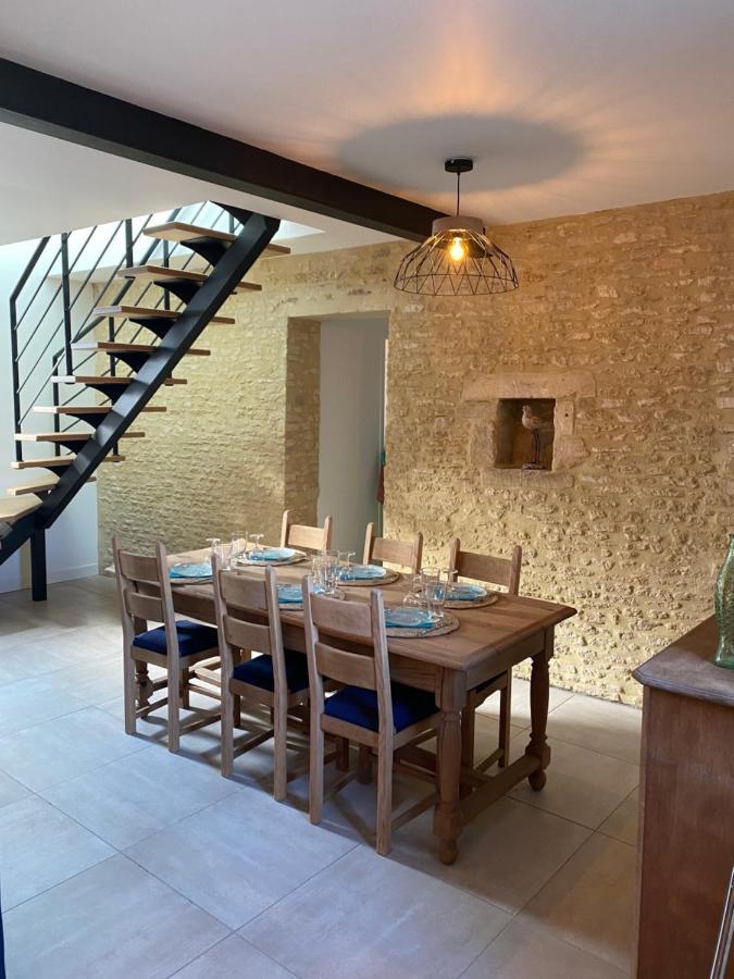 Charmante Maison Du XVIII En Pierre Renovee Colleville-Montgomery 외부 사진
